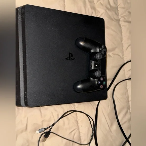 Sony PS4 Gaming Bundle with Controller and Games